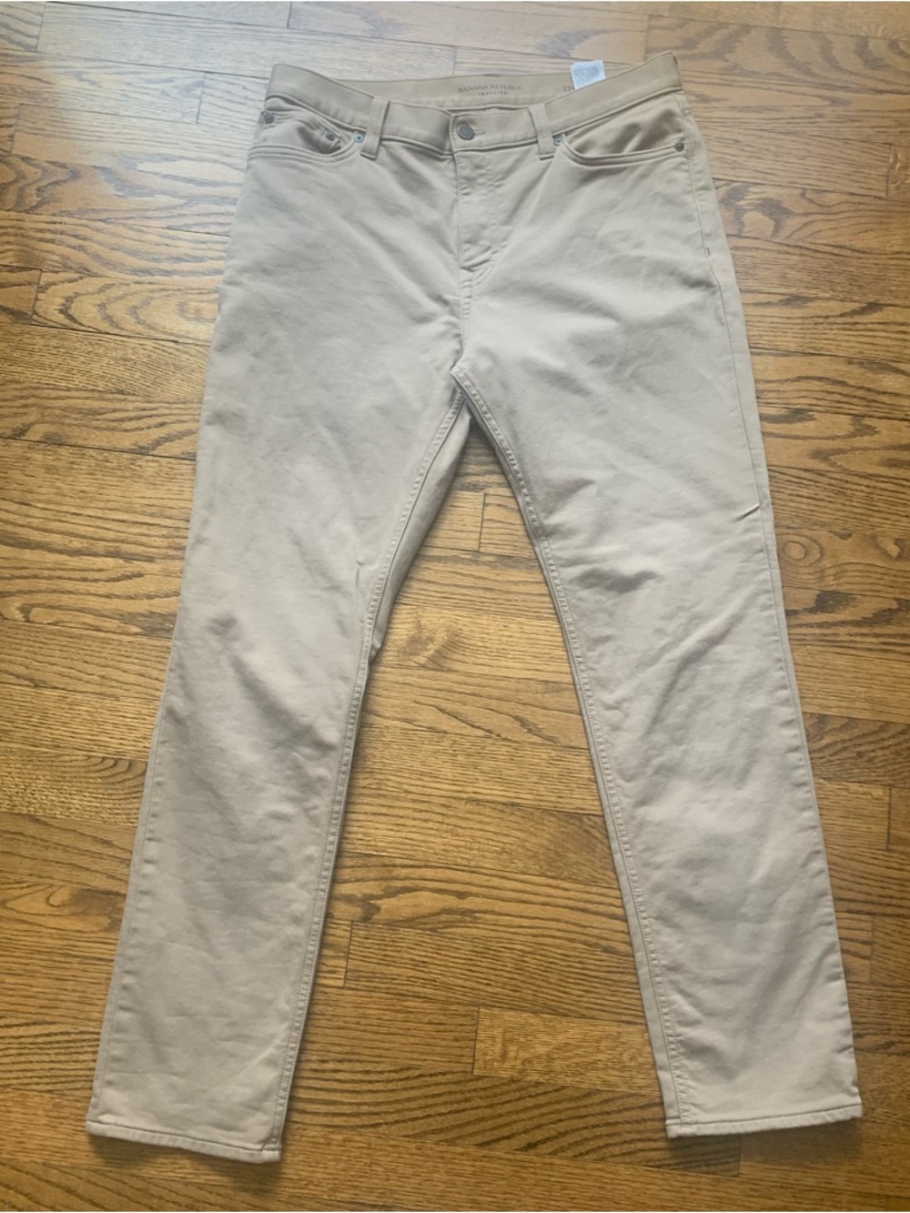EUC Banana Republic Mens Slim Fit Traveler Pants in Sand 32x30 Stretch Twill